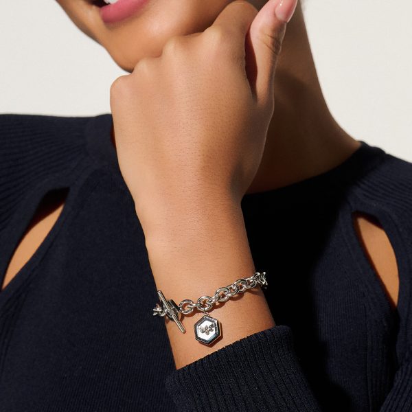 Minima Bee Silver Toggle Bracelet - Image 3