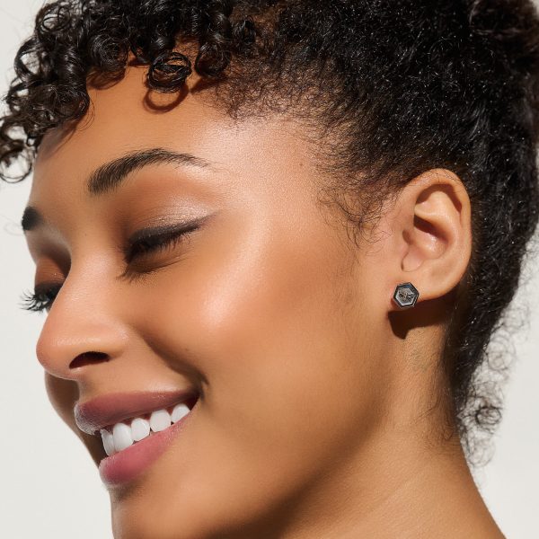 Minima Bee Silver Stud Earrings - Image 3