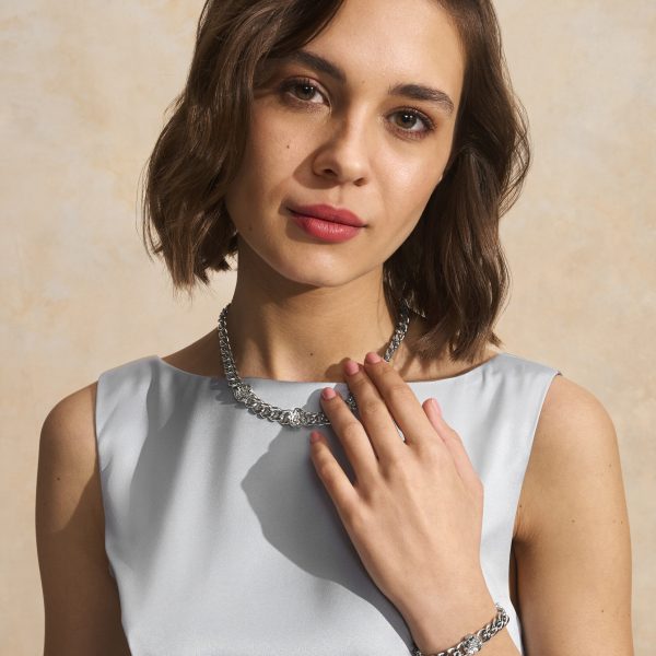 Tudor Rose Silver Tone Link Chain Necklace - Image 5