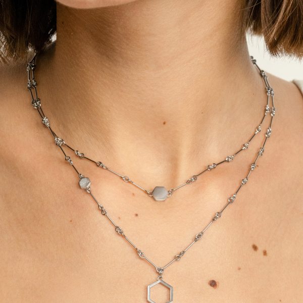 Honeycomb Silver Tone Double Chain Necklace - Image 3