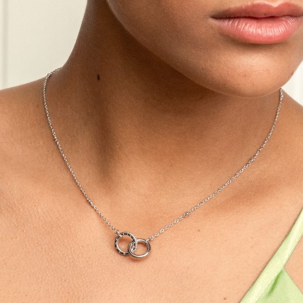 Amity Interlock Silver Tone Necklace - Image 3
